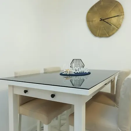 Luxury In Mare Apartment *