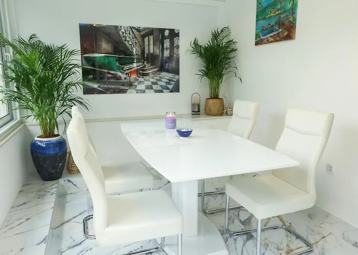 Luxury In Mare Apartment Zadar